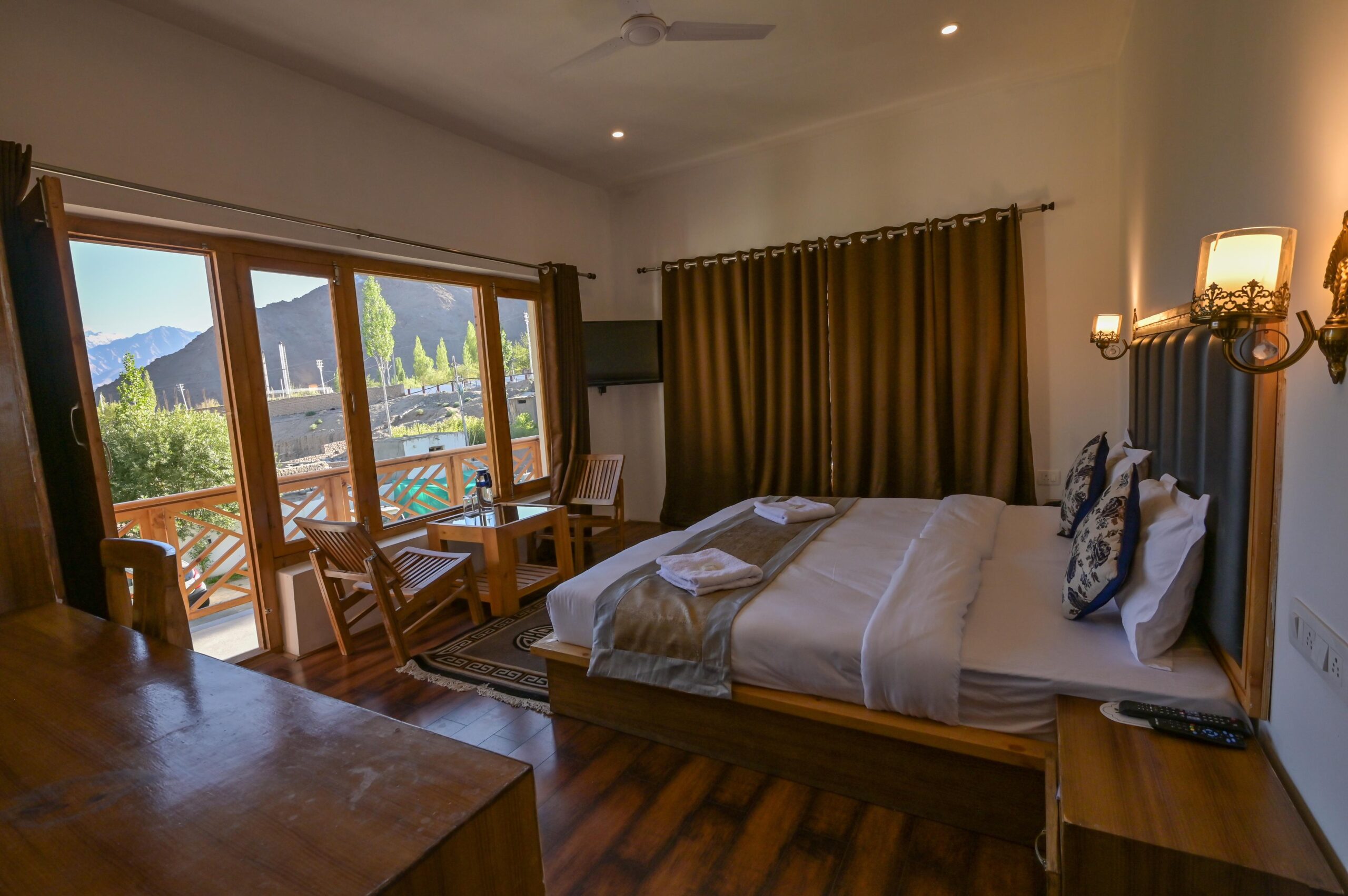 Home ladakh odyssey front room view